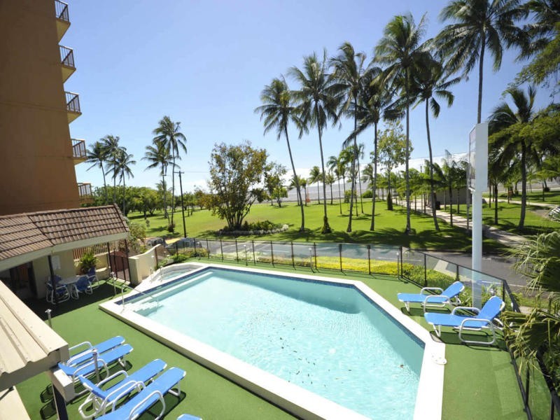Cairns QLD 4870