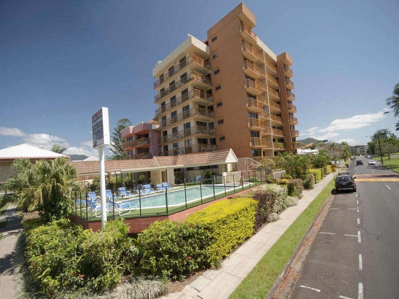 Cairns QLD 4870