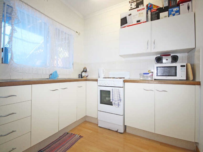 Bentley Park QLD 4869