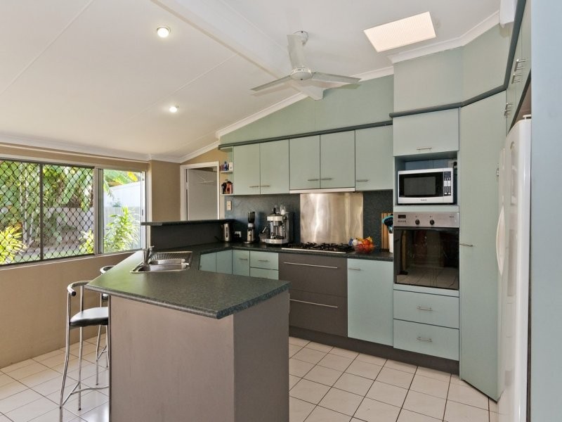 Cairns QLD 4870