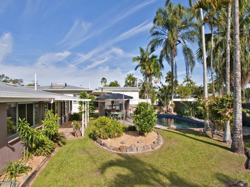 Cairns QLD 4870
