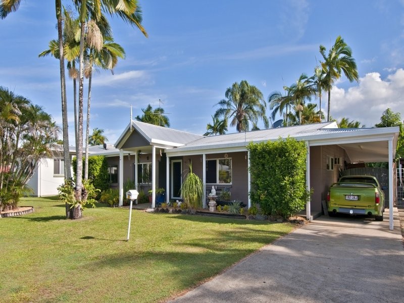 Cairns QLD 4870