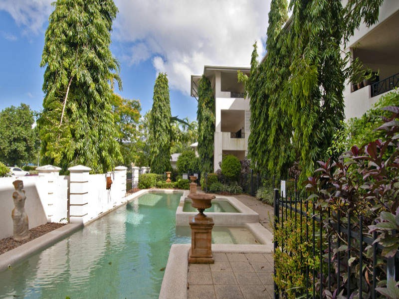 Cairns QLD 4870