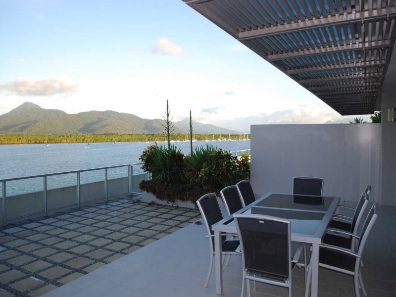 Cairns City QLD 4870
