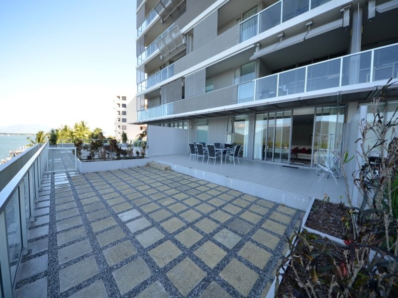 Cairns City QLD 4870