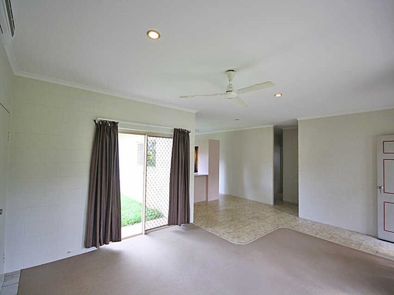 Bentley Park QLD 4869