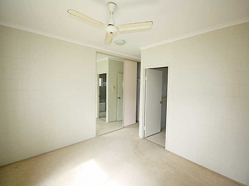 Bentley Park QLD 4869