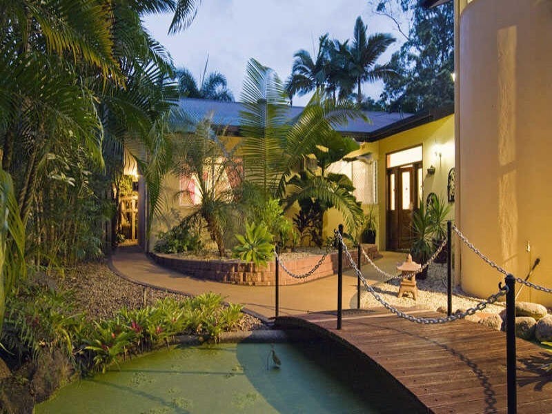 Bentley Park QLD 4869