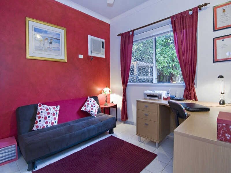 Bentley Park QLD 4869