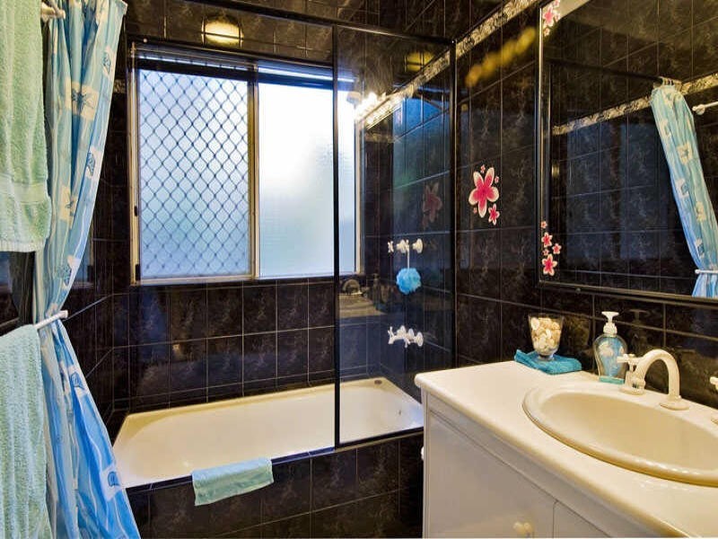 Bentley Park QLD 4869