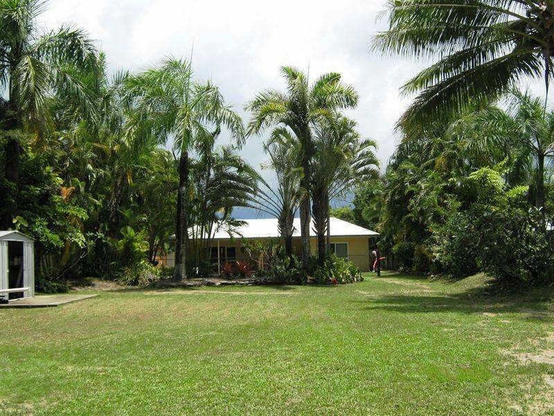 Port Douglas QLD 4877