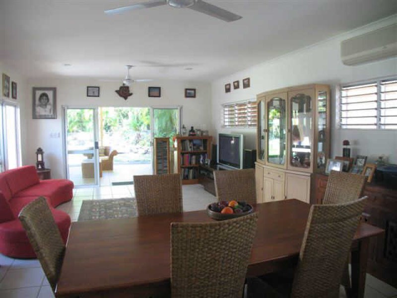 Port Douglas QLD 4877