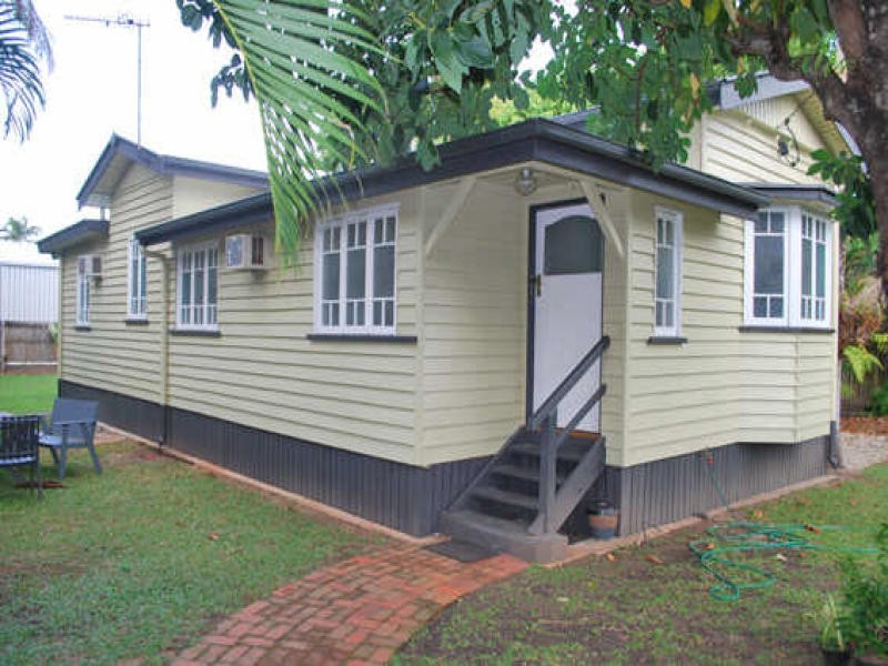 Bungalow QLD 4870