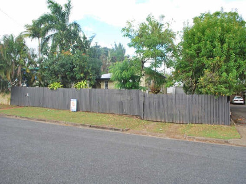 Bungalow QLD 4870