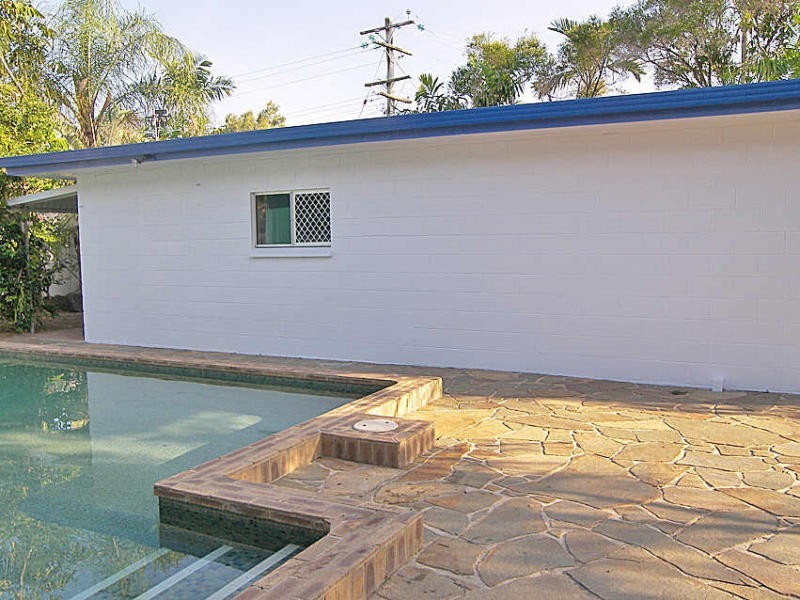 Yorkeys Knob QLD 4878