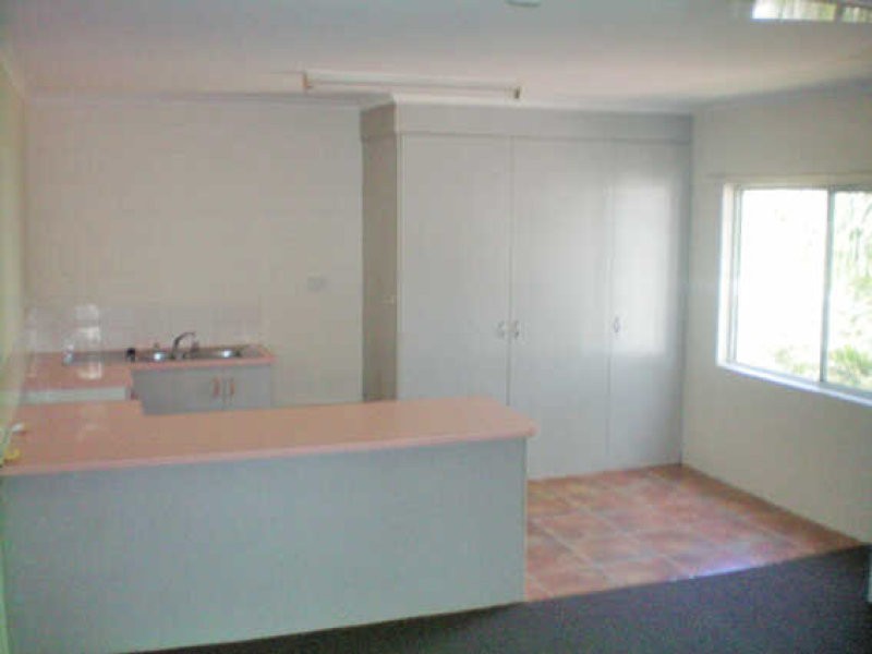 32/201 AUMULLER STREET, Bungalow QLD 4870