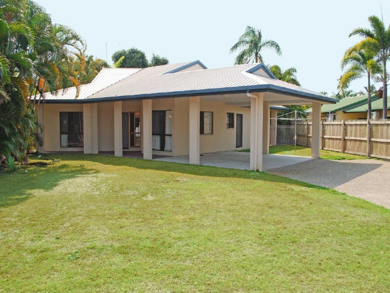 Yorkeys Knob QLD 4878