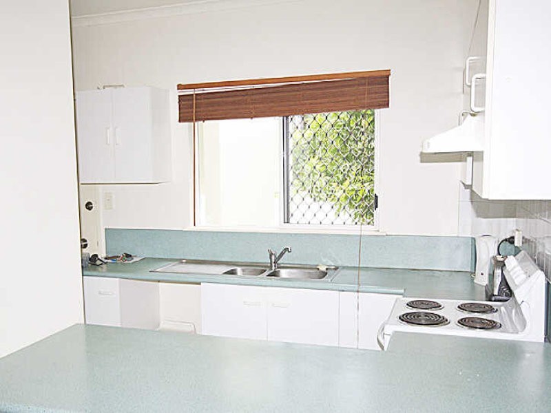 Manunda QLD 4870