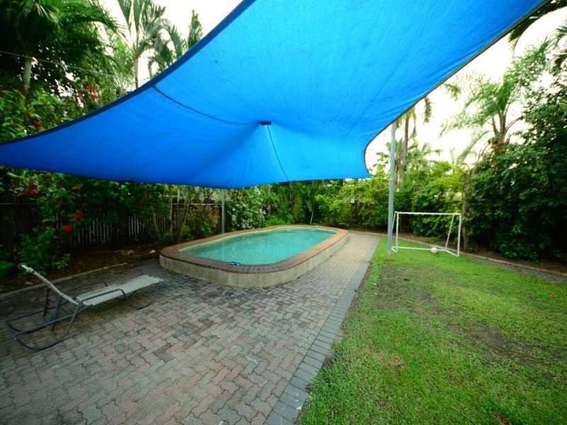 Kewarra Beach QLD 4879