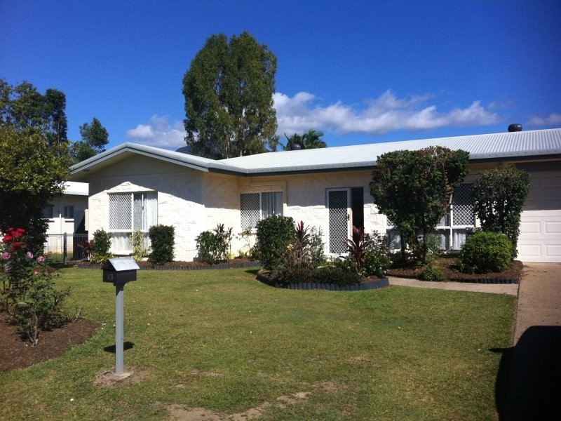 Bentley Park QLD 4869