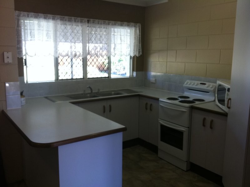 Bentley Park QLD 4869