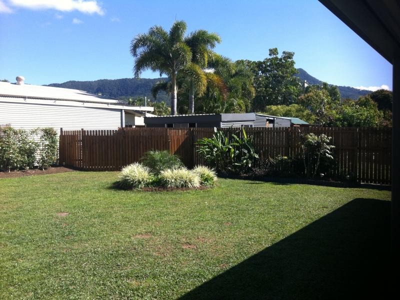 Bentley Park QLD 4869