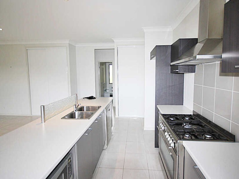 Bentley Park QLD 4869