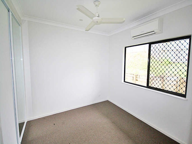Bentley Park QLD 4869
