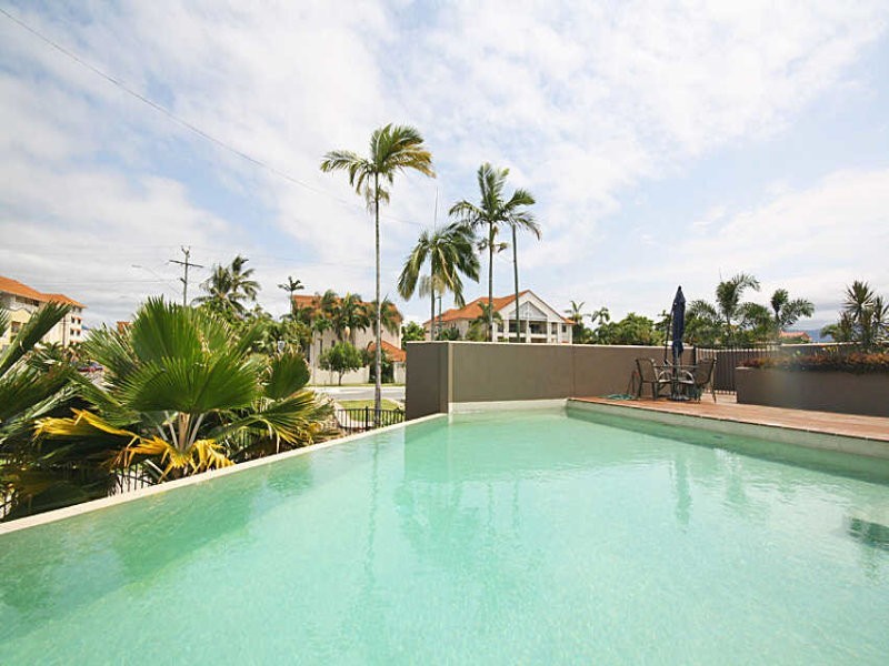 Cairns North QLD 4870