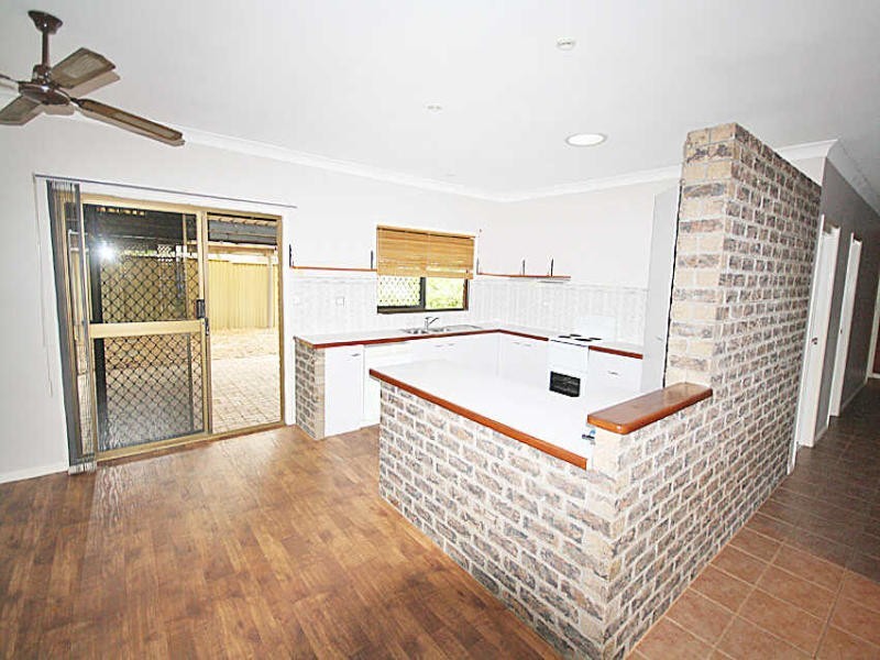 Holloways Beach QLD 4878