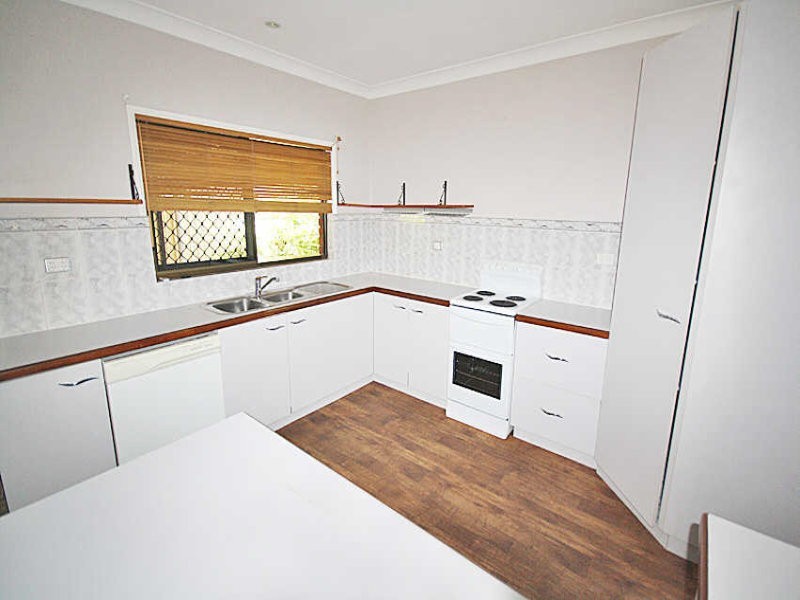 Holloways Beach QLD 4878