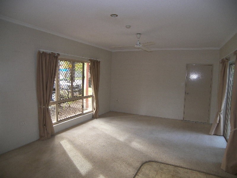 Bentley Park QLD 4869