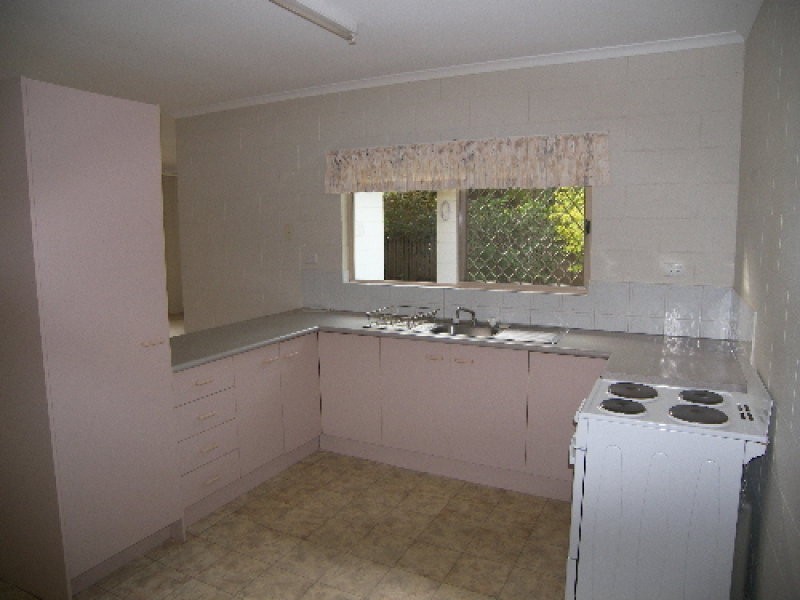 Bentley Park QLD 4869