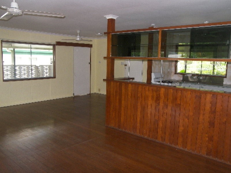 10 McGuigan Street, Earlville QLD 4870