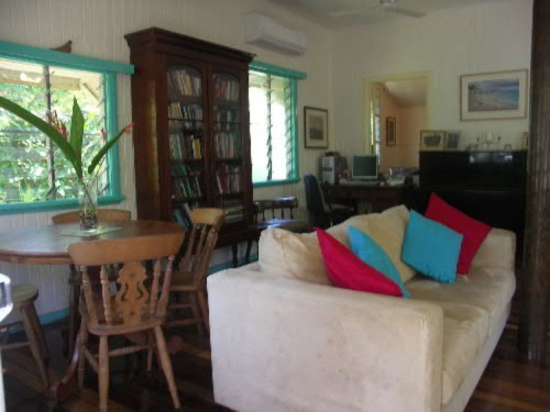 Machans Beach QLD 4878