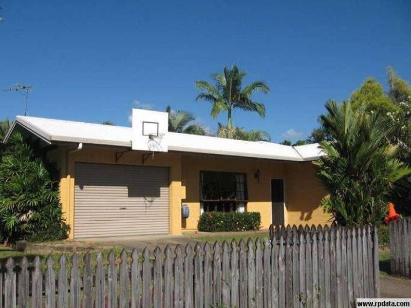 Bentley Park QLD 4869