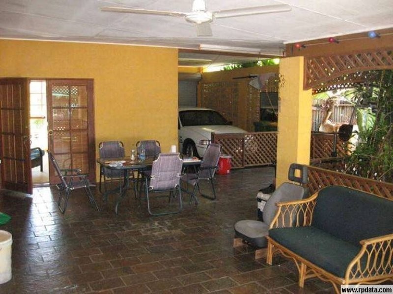 Bentley Park QLD 4869