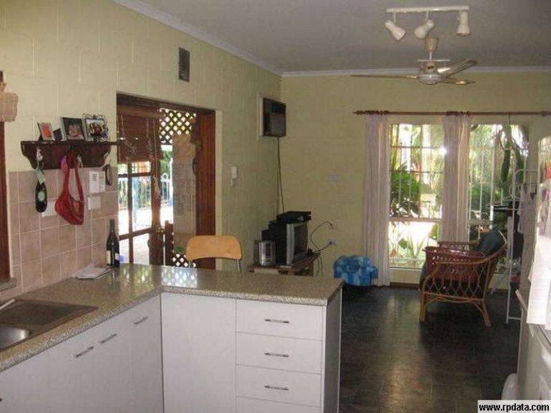 Bentley Park QLD 4869