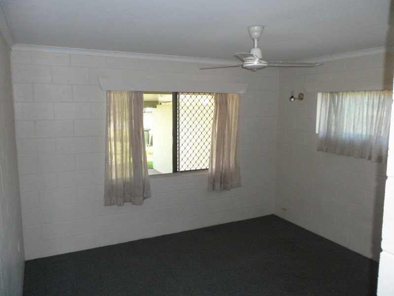 Mooroobool QLD 4870