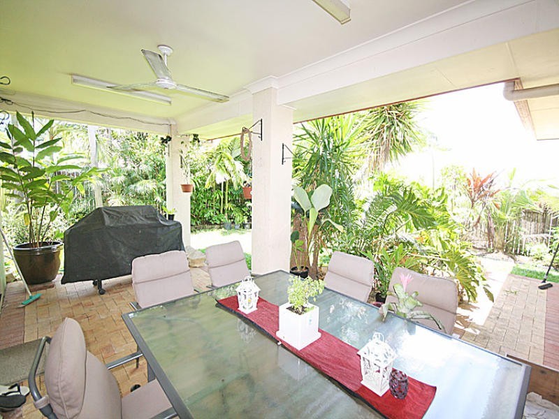 5 Kipling Street, Brinsmead QLD 4870
