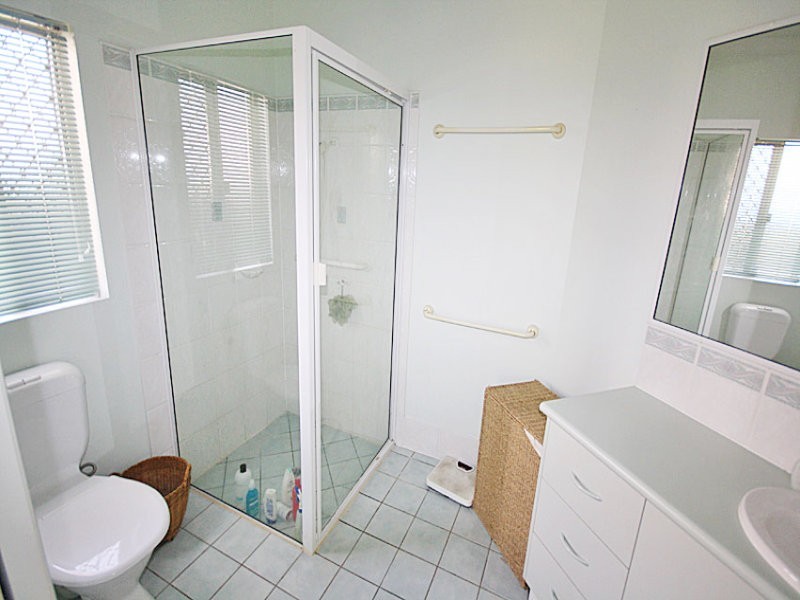 5 Kipling Street, Brinsmead QLD 4870