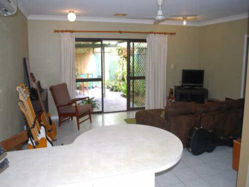 Manunda QLD 4870