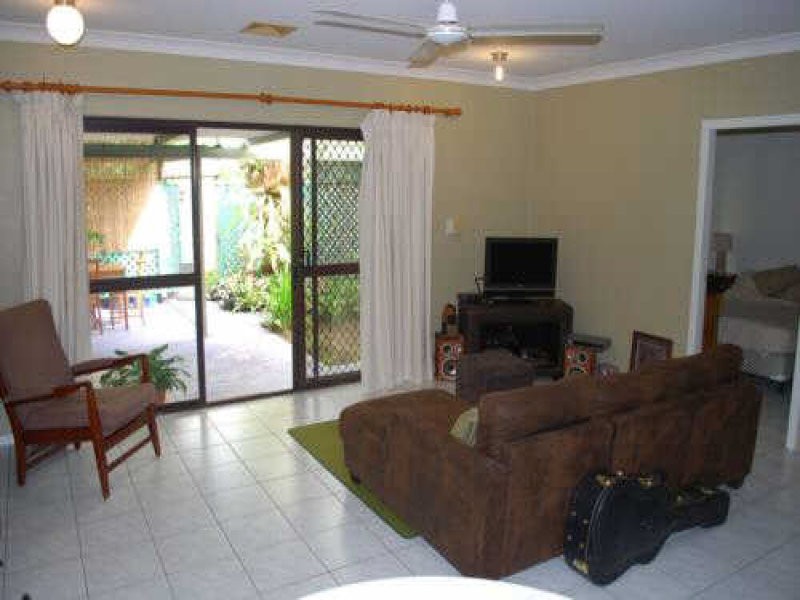 Manunda QLD 4870
