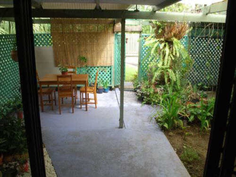 Manunda QLD 4870