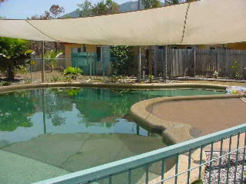 Manoora QLD 4870