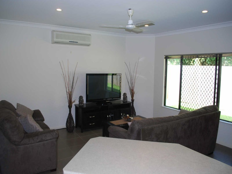 20 CLIFFDALE STREET, Bentley Park QLD 4869