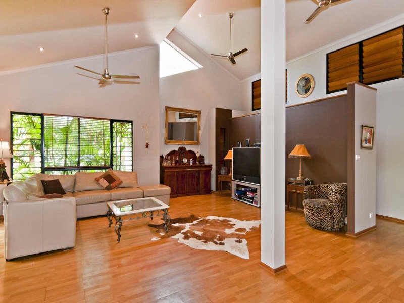 Kewarra Beach QLD 4879