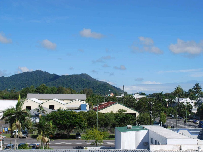 Cairns City QLD 4870