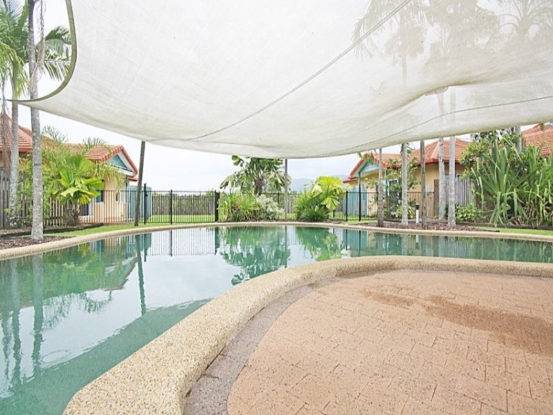 Manoora QLD 4870