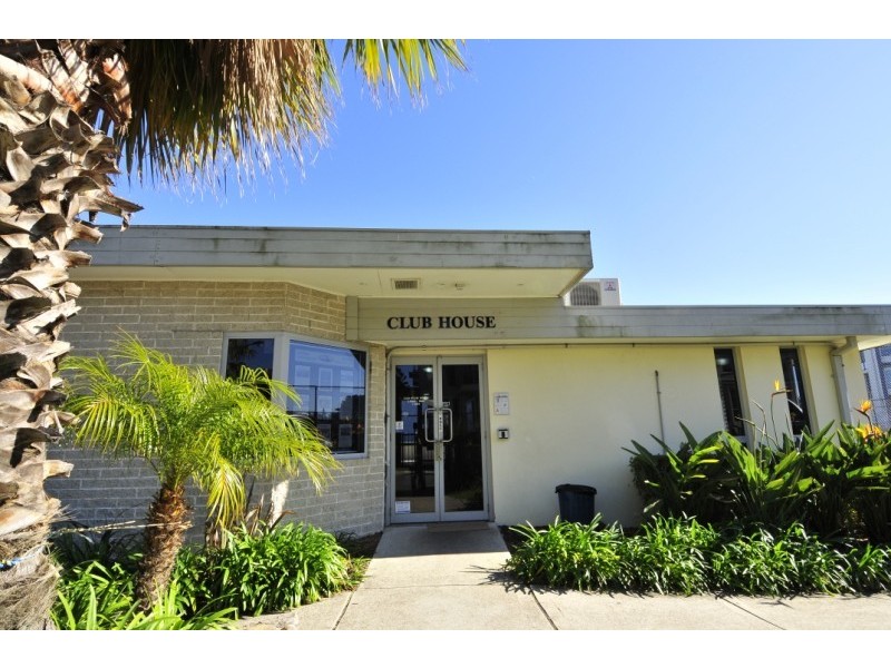 145/2  Dolphin Close, Chiswick NSW 2046